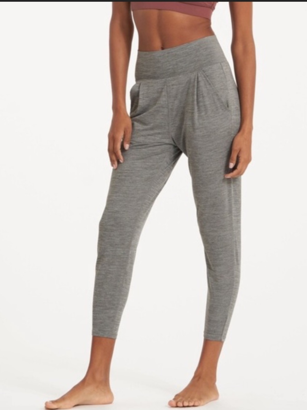 Vuori Lux High rise jogger lounge pants size small